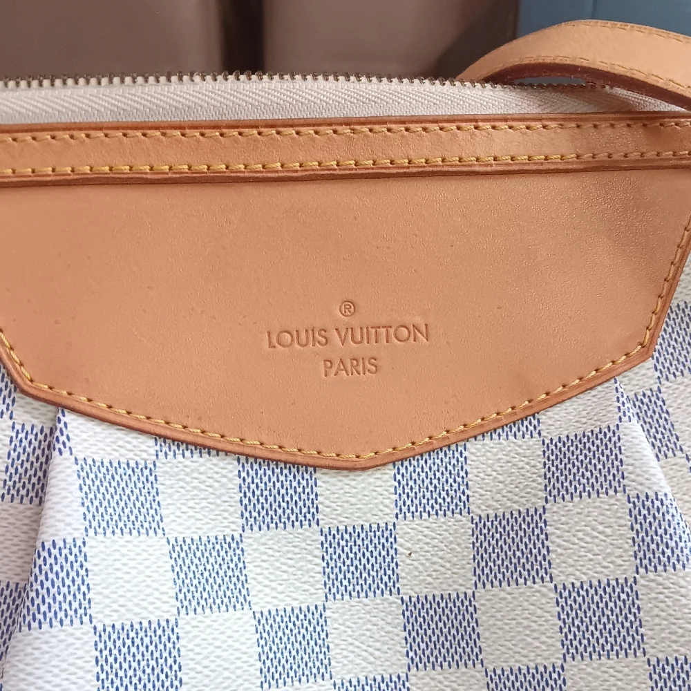 👜✨ Louis Vuitton Siracusa MM Damier Azur Crossbody & Shoulder Bag – EUC 🤍🌸 - Picture 8 of 17